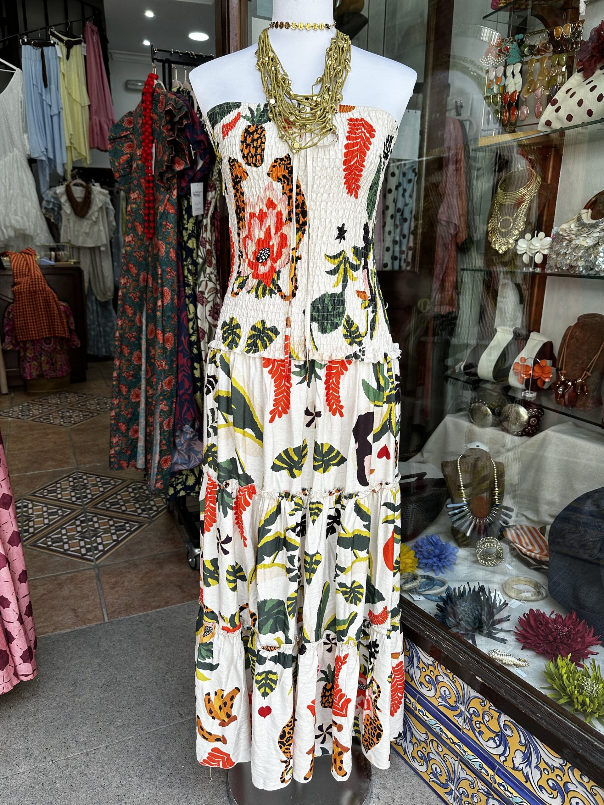 Vestido Indonesia - Imagen 5